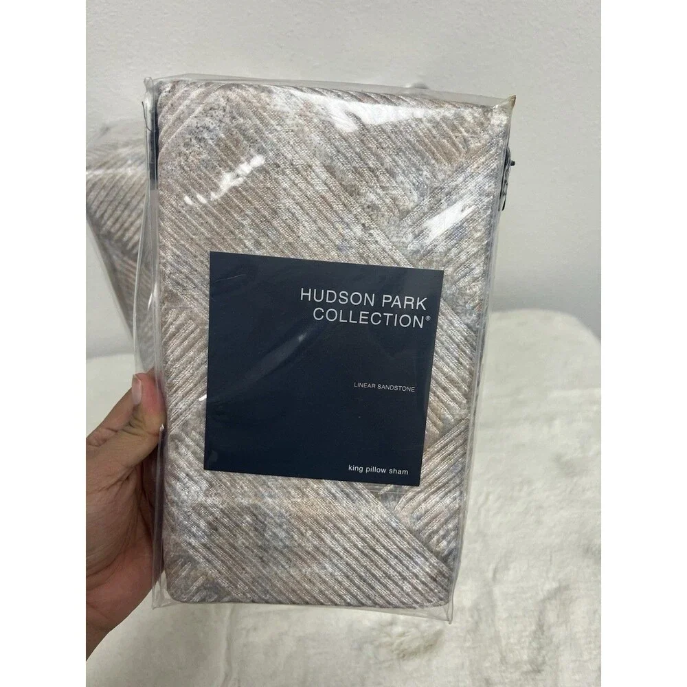Hudson Park Linear Sandstone King Duvet Cover + 1 King Sham Gold New